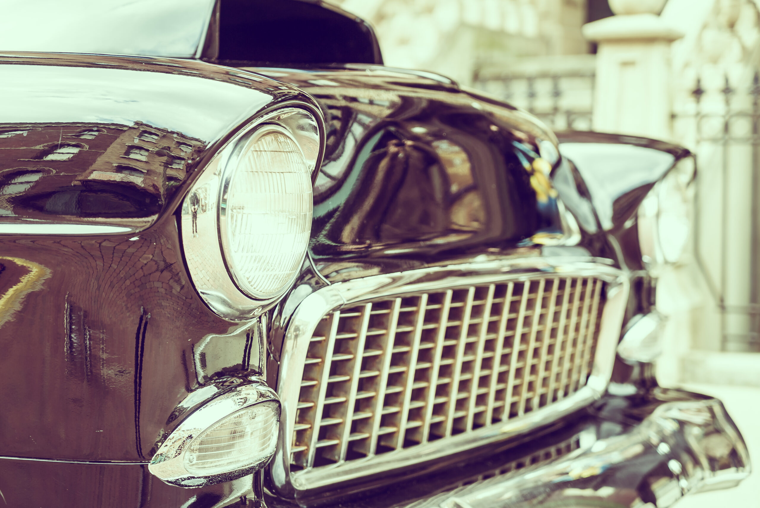 Tem um carro antigo? Veja como protegê-lo com um plano de proteção veicular completo